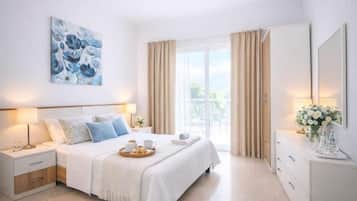 Classic Apartment, Kitchenette, Sea View | Desk, laptop workspace, blackout drapes, free WiFi