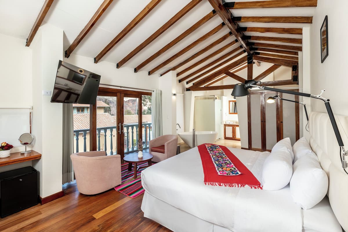 Coffres-forts dans les chambres, rideaux occultants