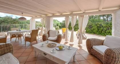 Rent villa 5 minutes walk from the sea