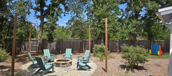 5 mins to Lake | Sleeps 7 | Boat Parking