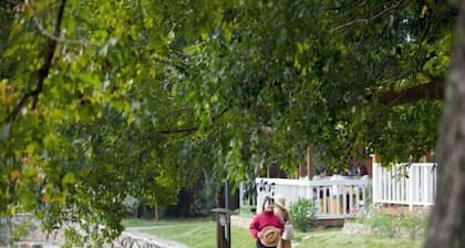 Yingde Fenglin Moke Homestay