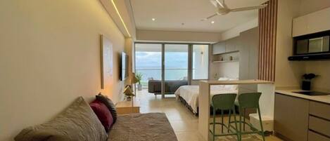 1 bedroom, in-room safe, iron/ironing board, WiFi