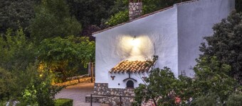 Country House 'El Mirador De La Malena' with Mountain View, Private Terrace and Private Garden