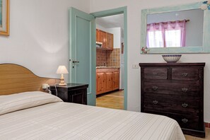 1 quarto, roupa de cama