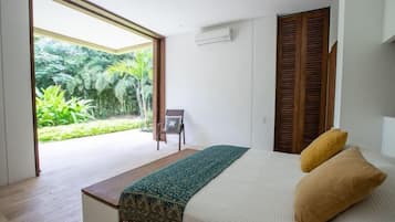 Tabla de planchar con plancha