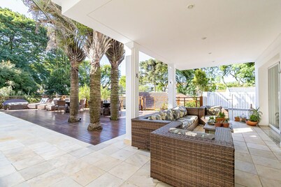 Oasis in the city - High standard mansion in Curitiba