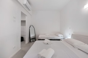 2 bedrooms, free WiFi, bed sheets