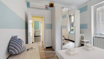 2 chambres, fer et planche Ă repasser, Wi-Fi gratuit, draps fournis