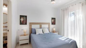 2 habitaciones, tabla de planchar con plancha y wifi gratis