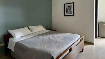 1 chambre, Wi-Fi gratuit, draps fournis
