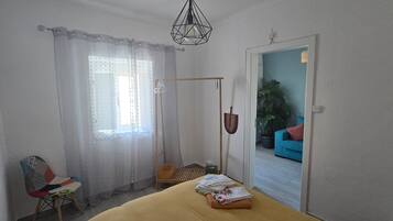 2 habitaciones, tabla de planchar con plancha y wifi gratis
