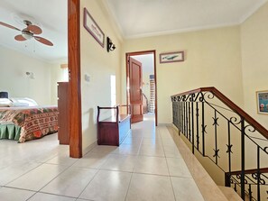 3 chambres, Wi-Fi gratuit, draps fournis