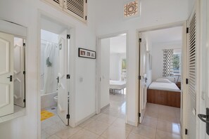 3 habitaciones, tabla de planchar con plancha y wifi gratis
