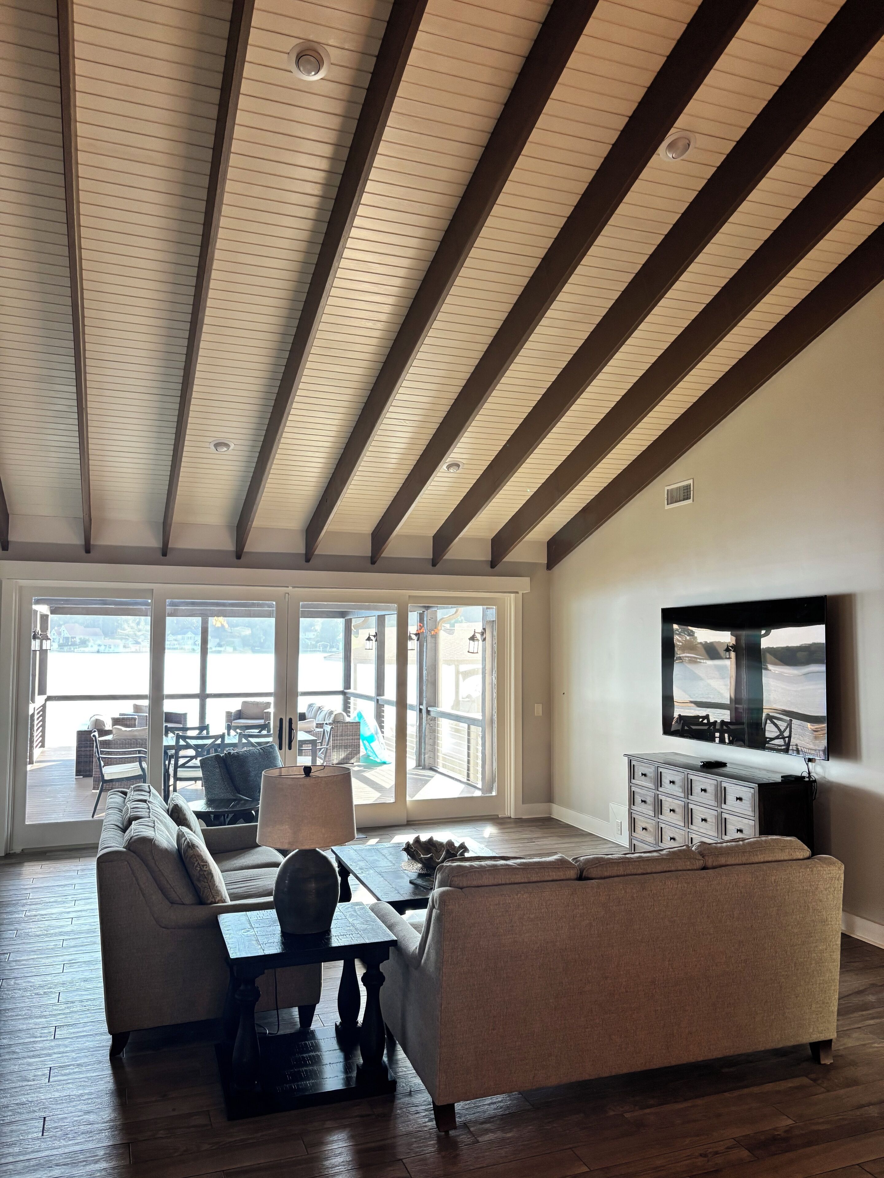 TV connectée, cheminée