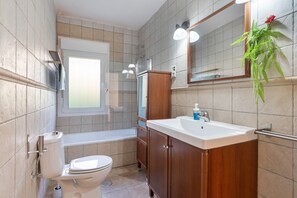 Douche, serviettes fournies
