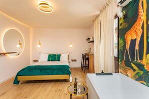 1 bedroom, free WiFi, bed sheets - Apartment 'Gold Suite' with Balcony, Wi-Fi and Air Conditioning (Catania)