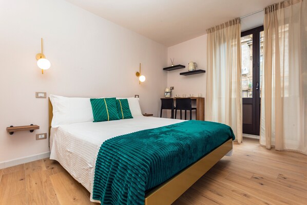 1 bedroom, free WiFi, bed sheets - Apartment 'Gold Suite' with Balcony, Wi-Fi and Air Conditioning (Catania)