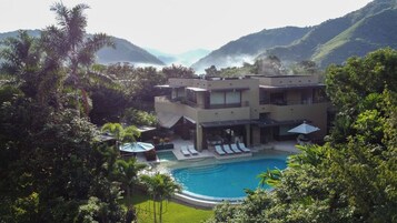 Fachada del alojamiento