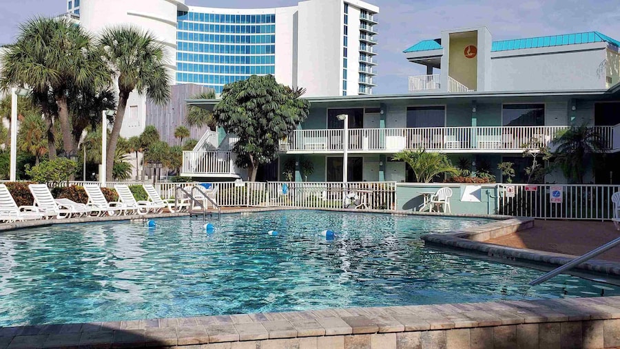 Clearwater Suites