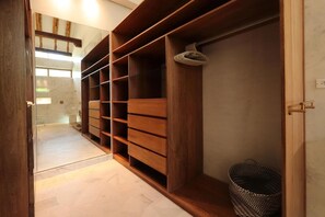 Tabla de planchar con plancha