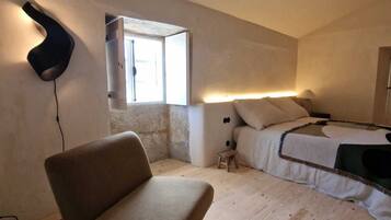 4 soverom, strykejern/-brett, reiseseng for barn og wi-fi (inkludert)