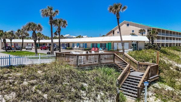 Townhome, 1 King Bed with Sofa bed (Capri by the Gulf 121) | Exterior