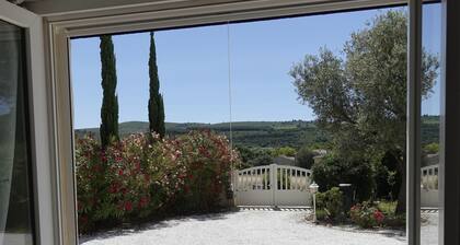 La Cigale- Climatisation - proche mer - Calme