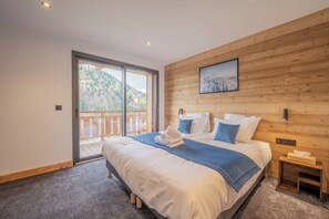 6 bedrooms, free WiFi - Chalet APY for 14 people (Les Gets)