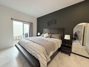 2 sovrum, strykjärn/strykbräda, gratis wi-fi och sängkläder