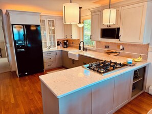 Microwave, oven, stovetop, dishwasher