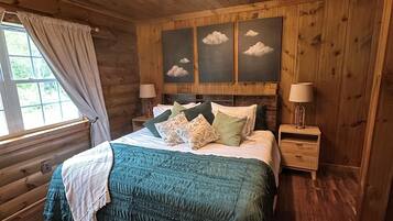 4 dormitoris, planxa i posts de planxar, wifi gratuïta i roba de llit