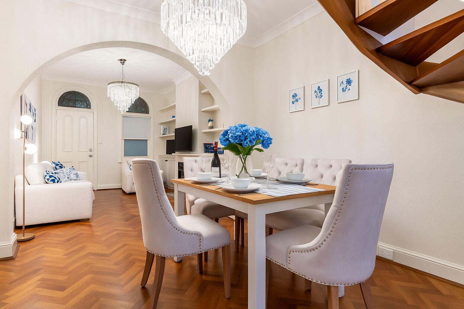 Luxury House, Balcony | Living area
