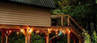 The Brunette Treehouse