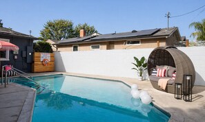 Pool - Chic Coastal Villa | Pool, Spa & Beach Nearby 6 mi (Long Beach)