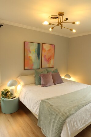 4 chambres, fer et planche à repasser, Wi-Fi, literie fournie