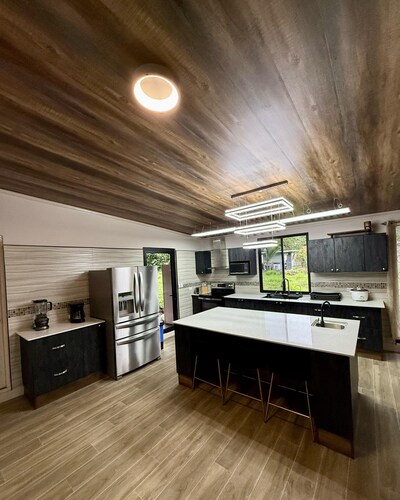 Chill,Relax & Enjoy
11bed  5washroom house in fabulous La Colonia with AC, WiFi.