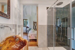 1 غرفة نوم وواي فاي مجانًا وملاءات أسرّة