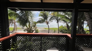 Traditional Studio, Air conditioning, Ocean View | Terrace/patio