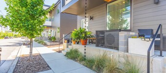 Cozy 1-bedroom condo in Historic St. Elmo Chattanooga with Mountain Views