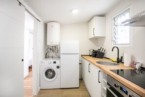 Fridge, microwave, oven, dishwasher