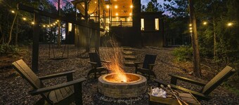 Back Deck with a View - Games - Pets - Hickory Pines