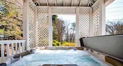 Chattanooga Cottage with Free Breakfast