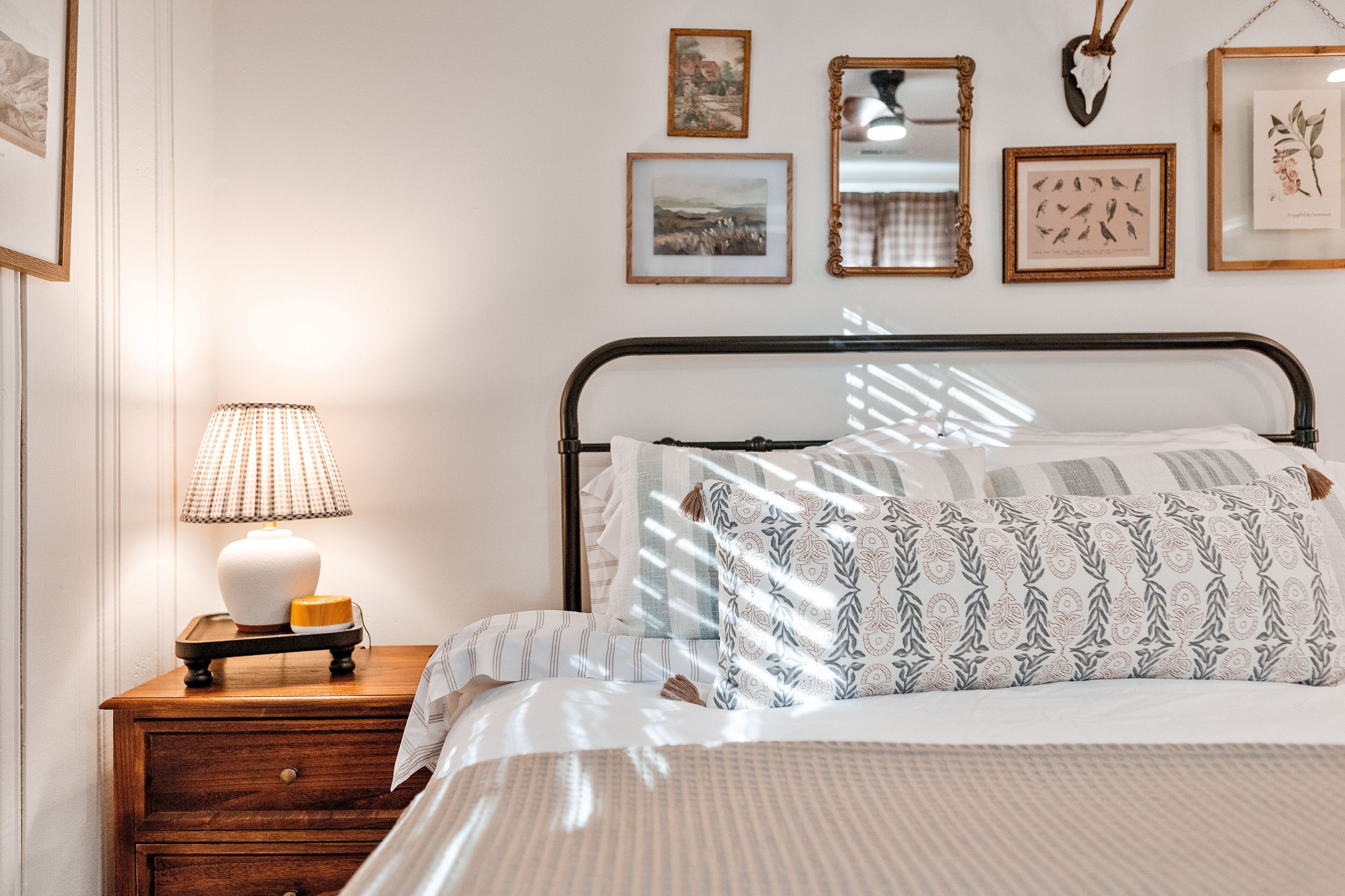 2 makuuhuonetta, ilmainen Wi-Fi, vuodevaatteet