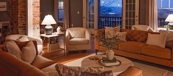 Historic Riverview Inn | Four