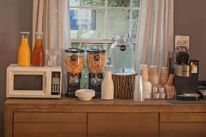 Dining - Historic Riverview Inn - Suite Ten (Chattanooga)