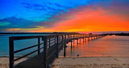 Boardwalk Bungalow - pristine ocean views