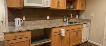 Most Sought-After Neighbourhood Basement in brilliant Bethesda,MD with AC, WiFi