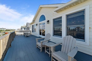 Terrace/patio - Mullen Sandpiper | 250 ft to the beach | Private Pool (Nags Head)