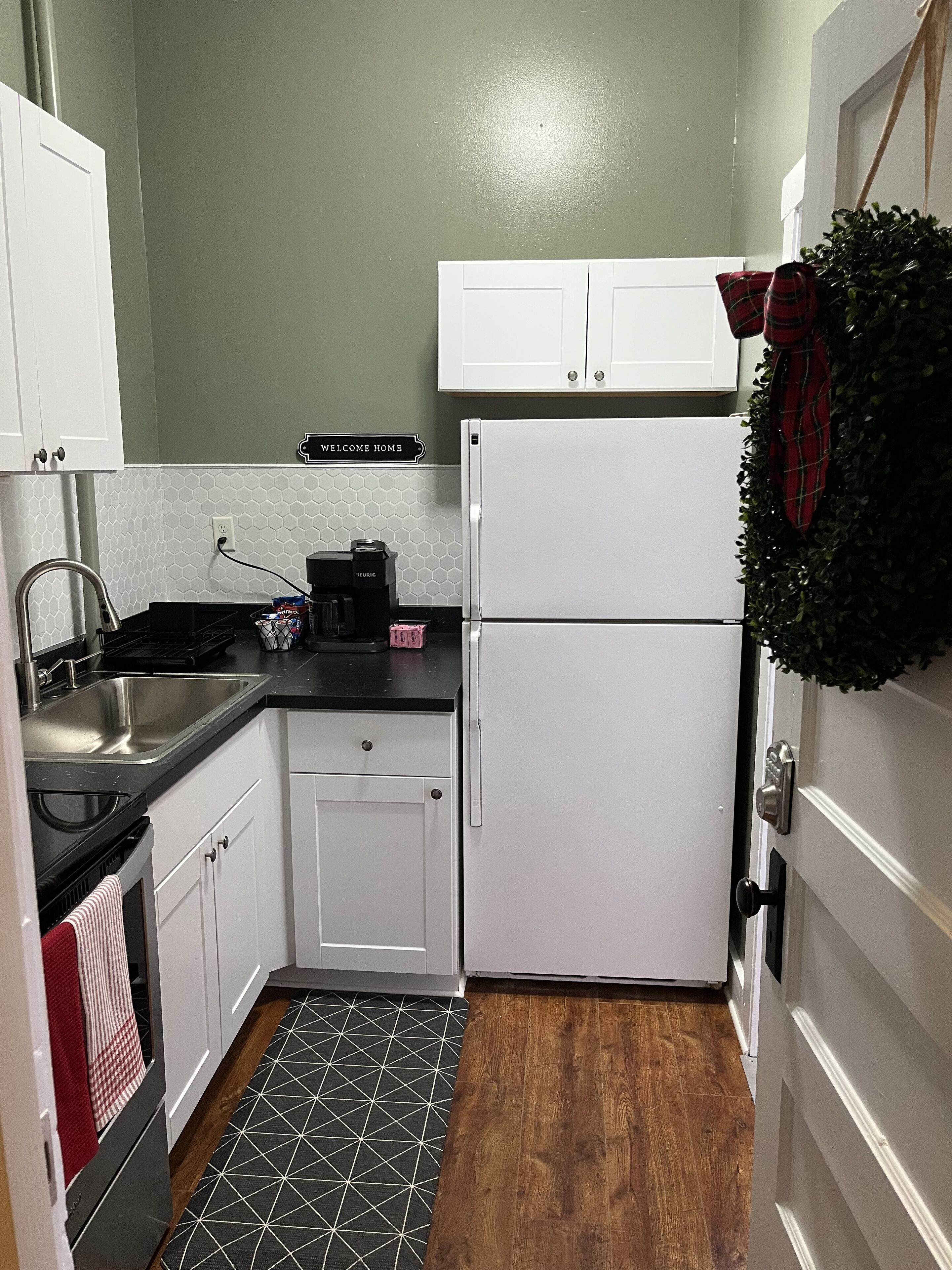 Microwave, oven, dishwasher