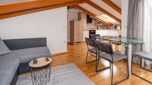 Unclassified image, 5 of 18, button - Mihaela by Interhome (Opatija/Matulji)